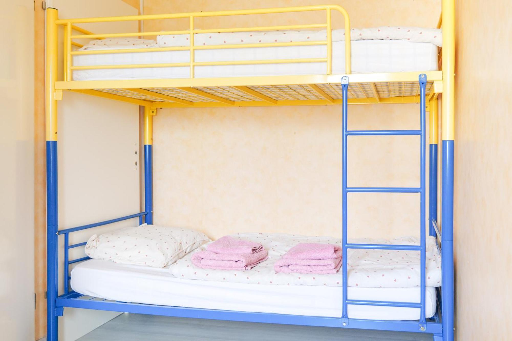 Appartement Dans Residence Au Calme Avec Piscine لي سابلِ دولونْ المظهر الخارجي الصورة